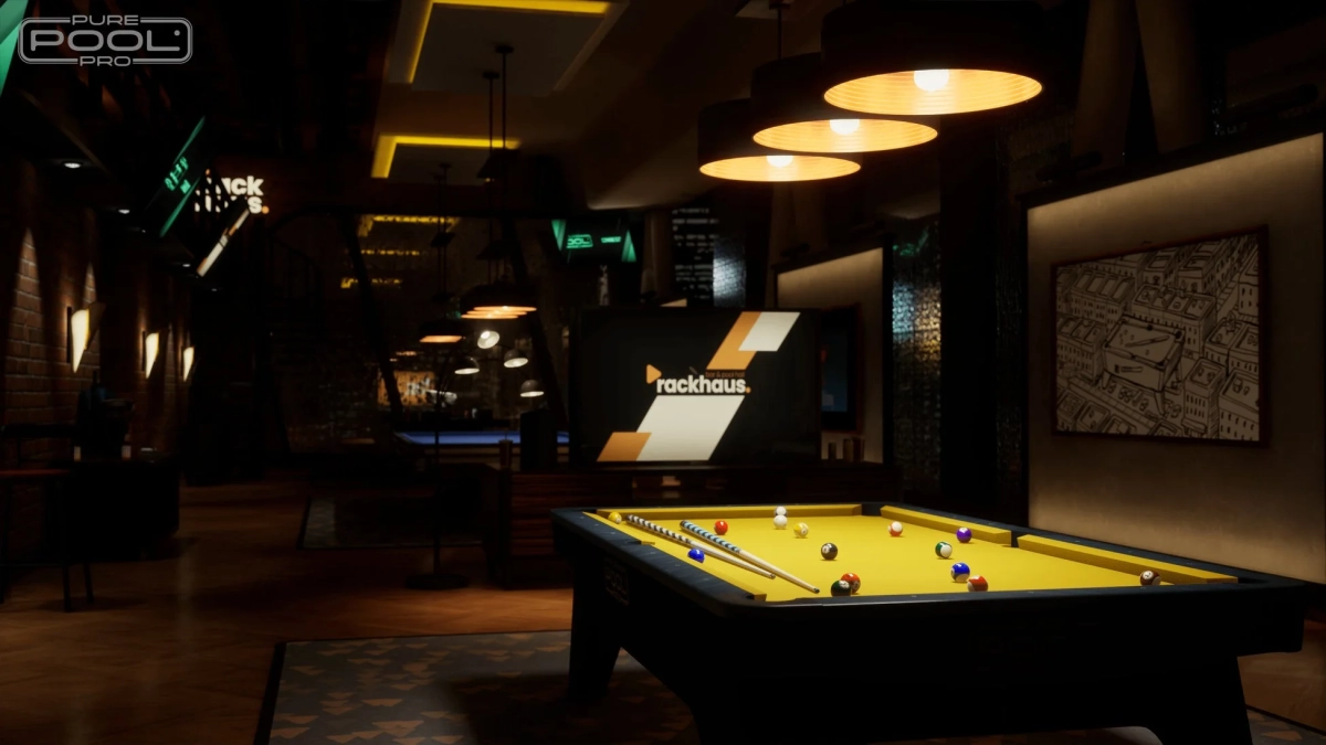 薄暗い照明のビリヤードホール「Rackhaus」