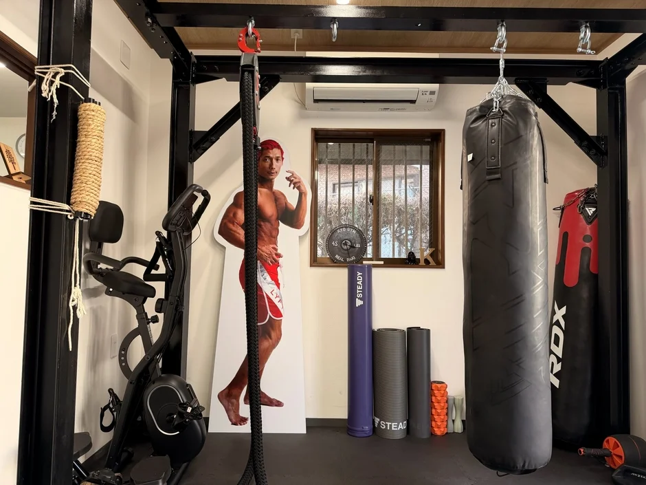 ジムのトレーニングルーム