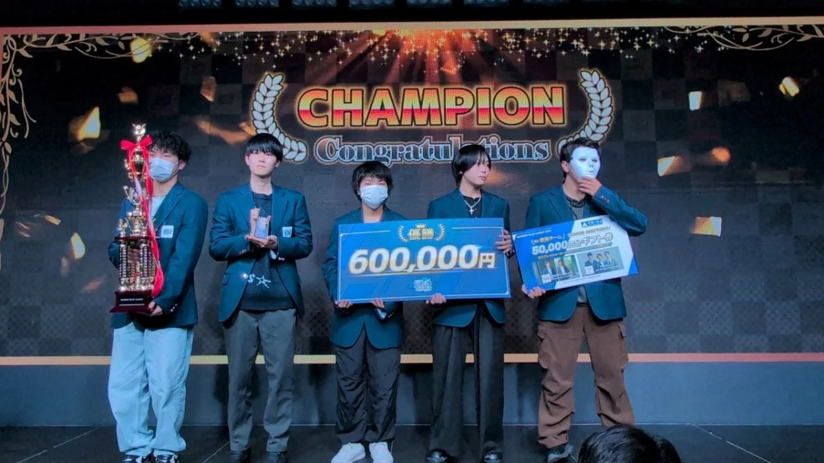 優勝チーム：キャベジンタマジン