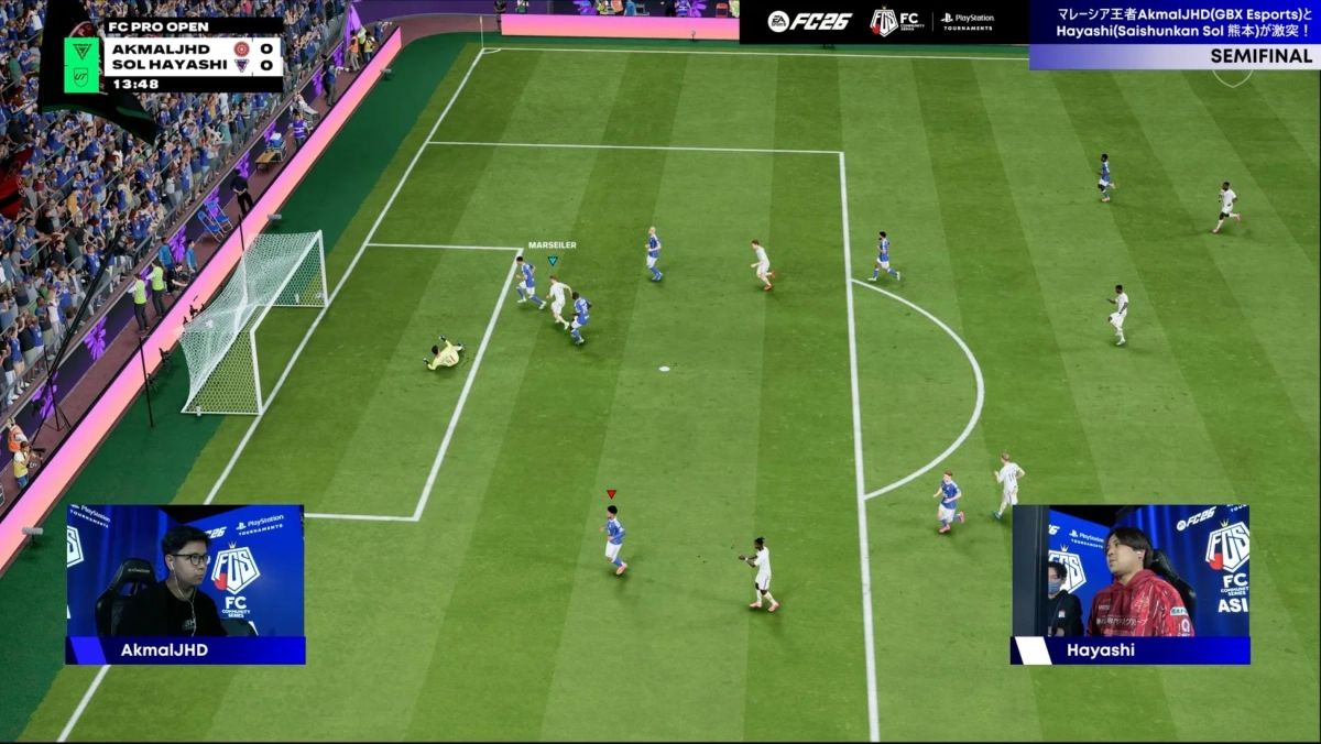 AkmalJHD選手 vs Hayashi選手の試合の様子2