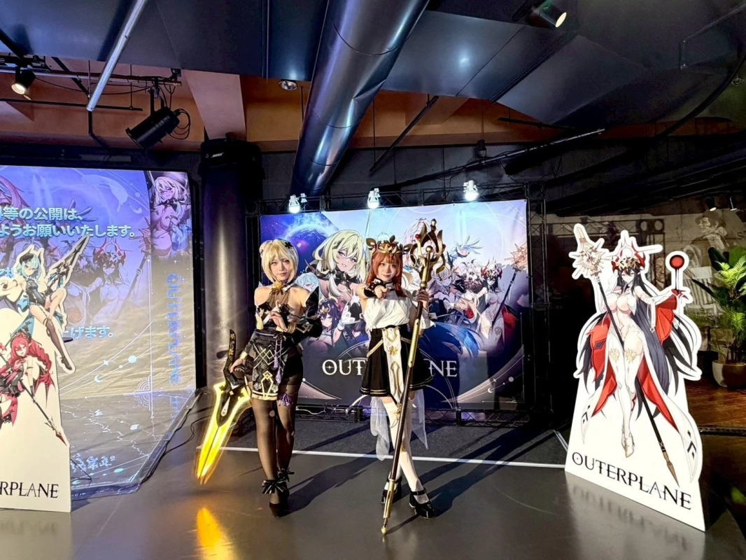 コスプレイヤー、ステージ