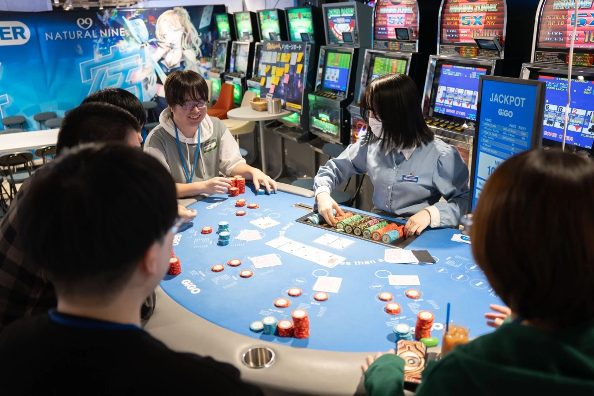 ディーラーと参加者