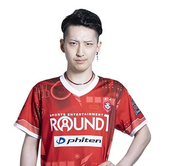 ROUND1選手1