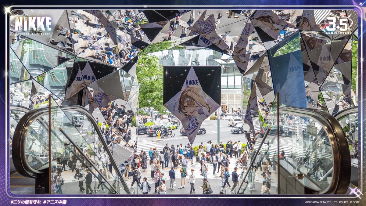 イベント会場のエスカレーター