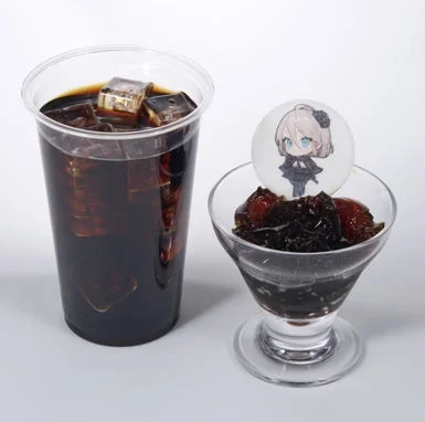黒い薔薇 黒い珈琲 それが私（レノアモチーフ）