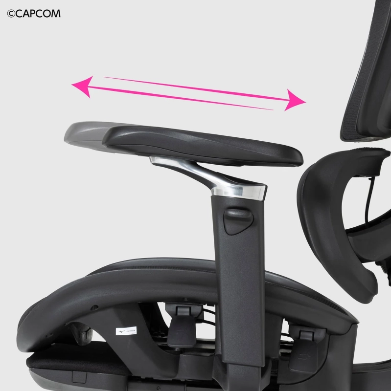 アームレスト前後調節