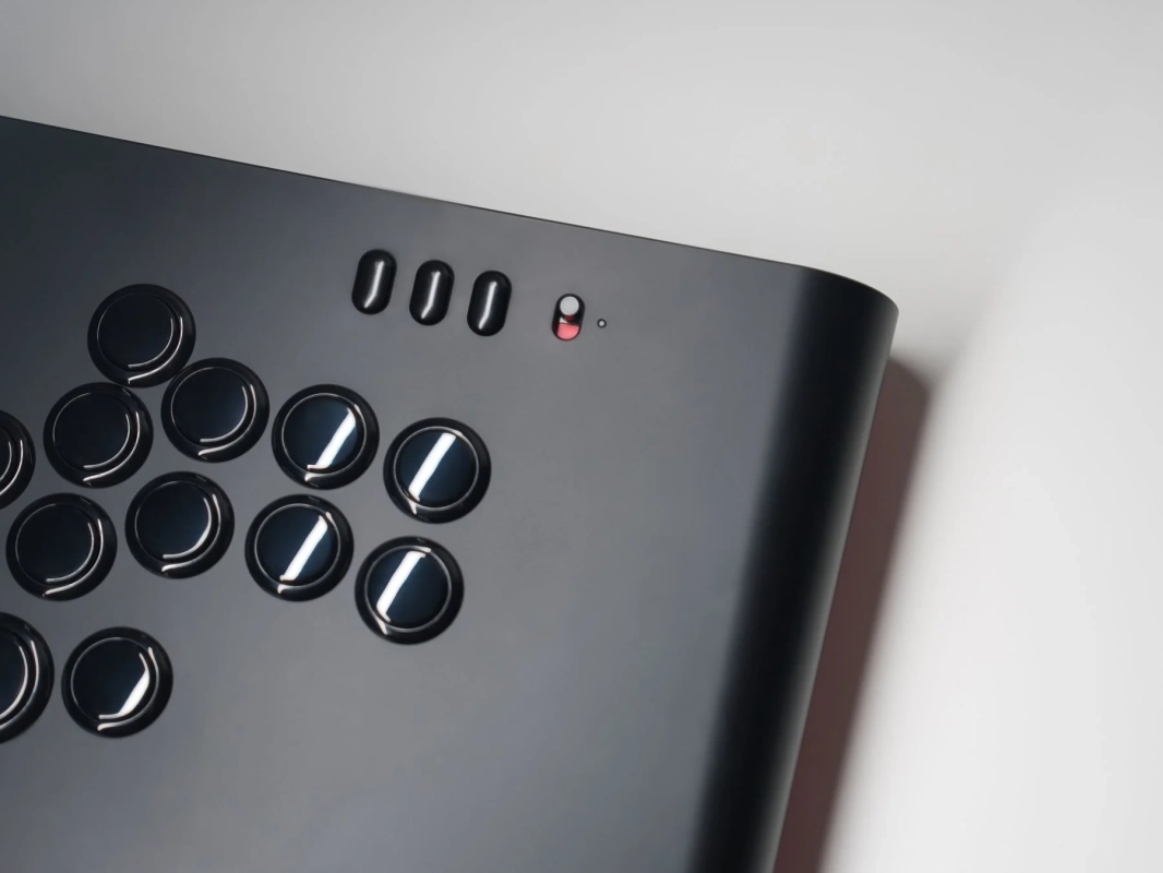 REJECT Arcade Controllerのボタン部分