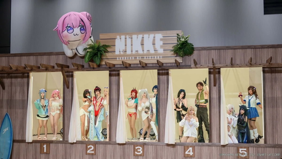 イベントを彩るコスプレイヤーたち