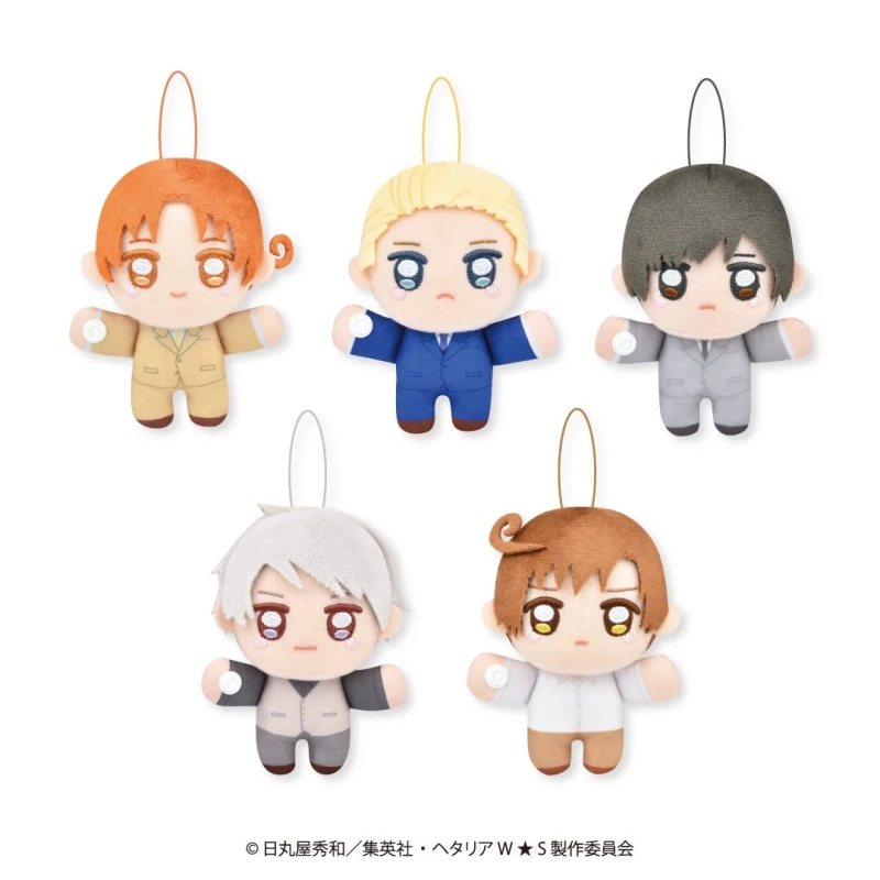 白い背景に、アニメ「ヘタリアW★S」のキャラクターをデフォルメした、スーツ姿のぬいぐるみマスコットが5体並べられています。