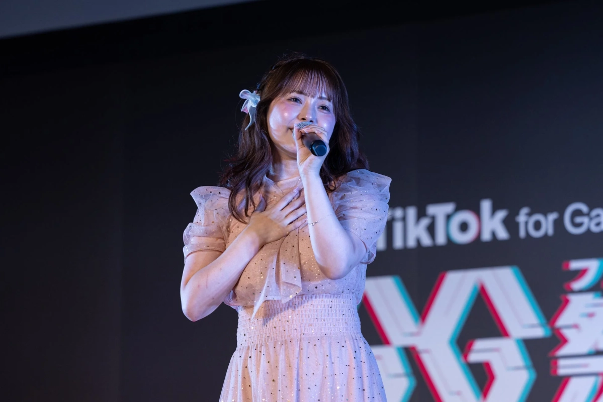 歌唱するりなてぃ(天音利梛)<>