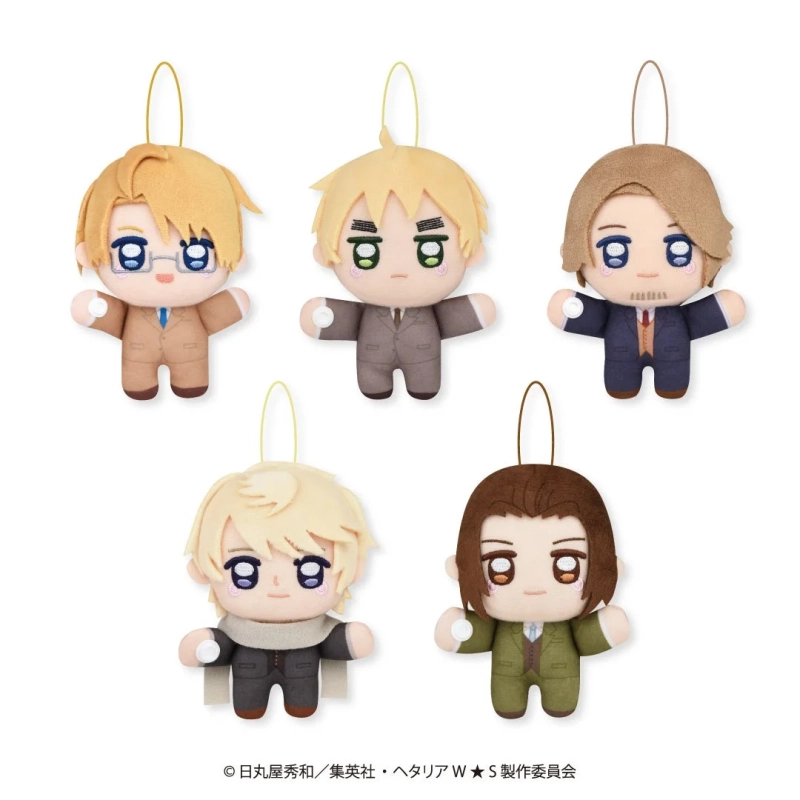 白い背景に、スーツ姿の男性アニメキャラクターのぬいぐるみキーホルダーが5体並んでいます。