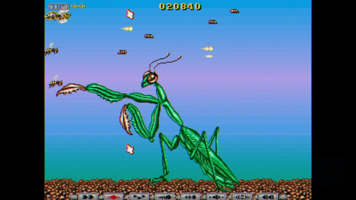 ゲーム画面、カマキリボス別アングル