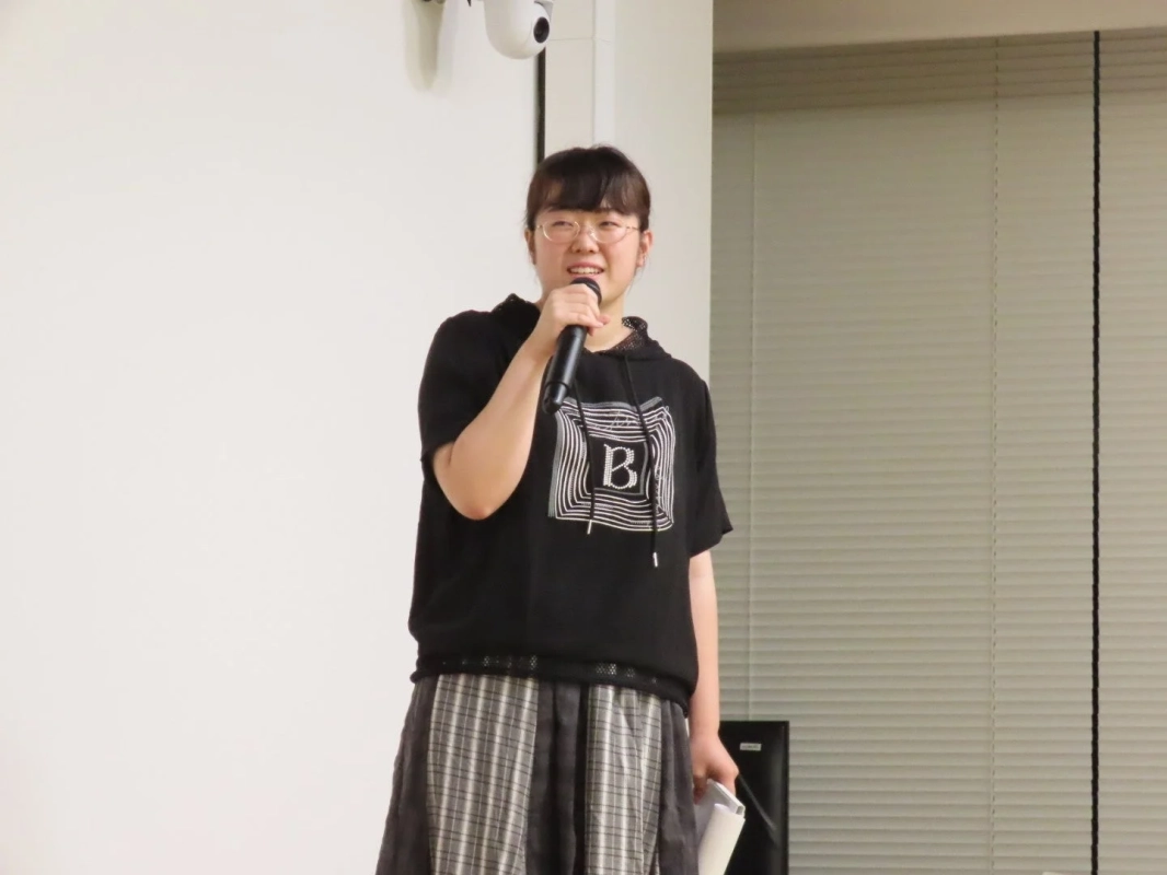 学生司会者2