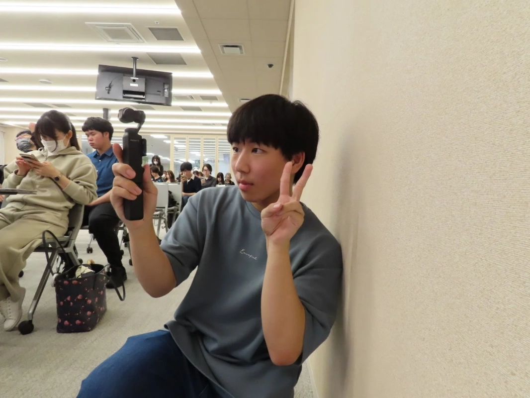 学生スタッフ撮影